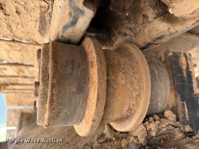 image for item ED5329 2016 Caterpillar 323FL excavator
