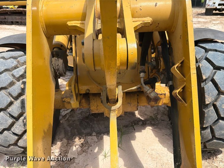 image for item ED5330 2006 Caterpillar 904B wheel loader