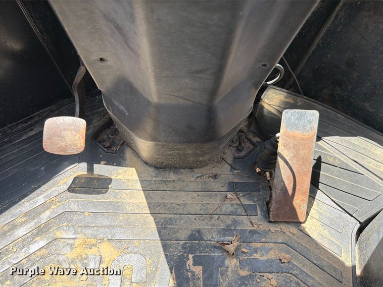 image for item ED5330 2006 Caterpillar 904B wheel loader