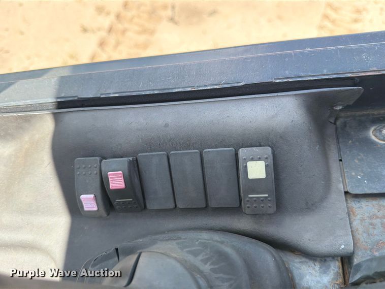 image for item ED5330 2006 Caterpillar 904B wheel loader