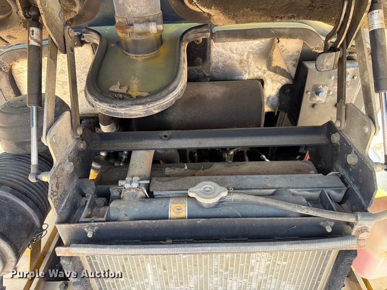 image for item ED5331 2009 Caterpillar 904H wheel loader
