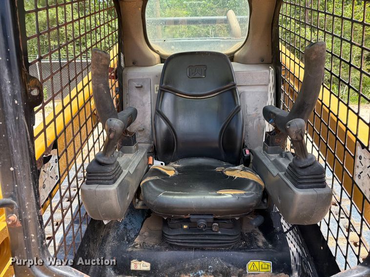 image for item ED5332 2020 Caterpillar 299D3 tracked skid steer loader