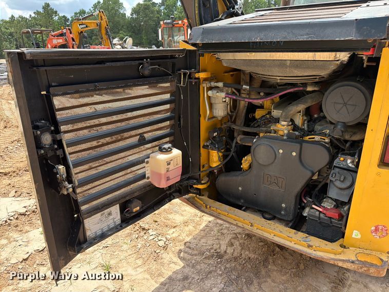 image for item ED5332 2020 Caterpillar 299D3 tracked skid steer loader