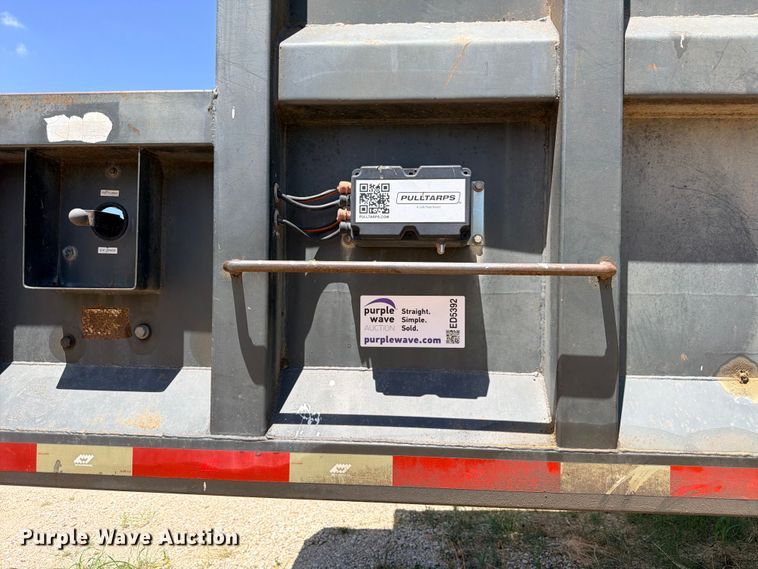 image for item ED5392 2011 Warren WHDT3996-2-SS-P ejector trailer