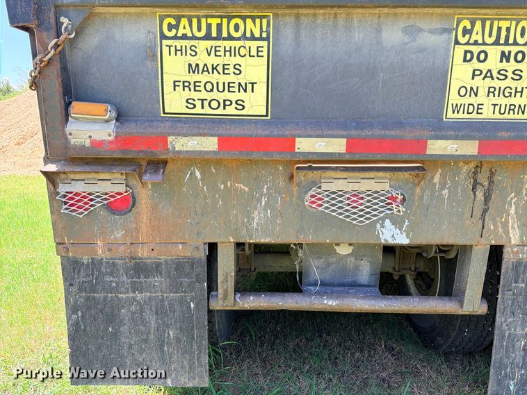image for item ED5392 2011 Warren WHDT3996-2-SS-P ejector trailer