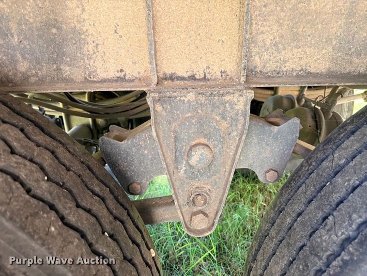 image for item ED5392 2011 Warren WHDT3996-2-SS-P ejector trailer