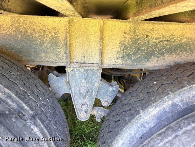 image for item ED5392 2011 Warren WHDT3996-2-SS-P ejector trailer