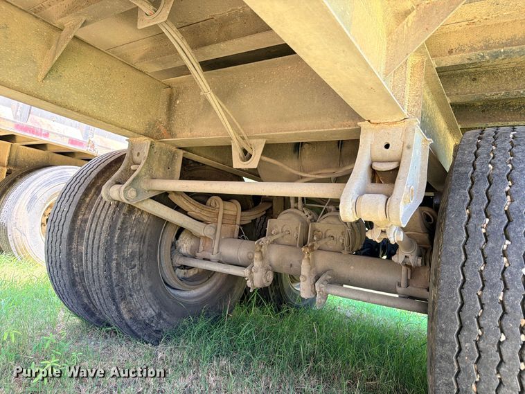 image for item ED5392 2011 Warren WHDT3996-2-SS-P ejector trailer