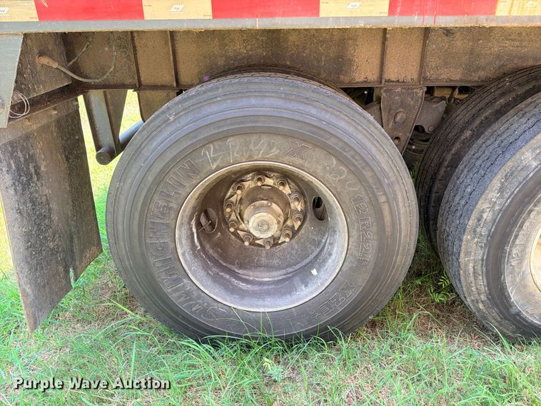 image for item ED5392 2011 Warren WHDT3996-2-SS-P ejector trailer