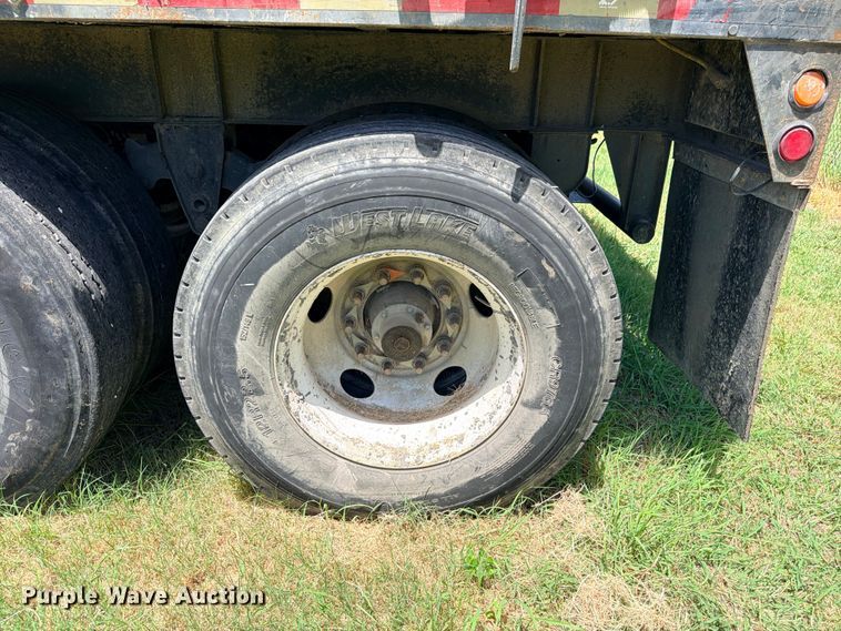 image for item ED5392 2011 Warren WHDT3996-2-SS-P ejector trailer