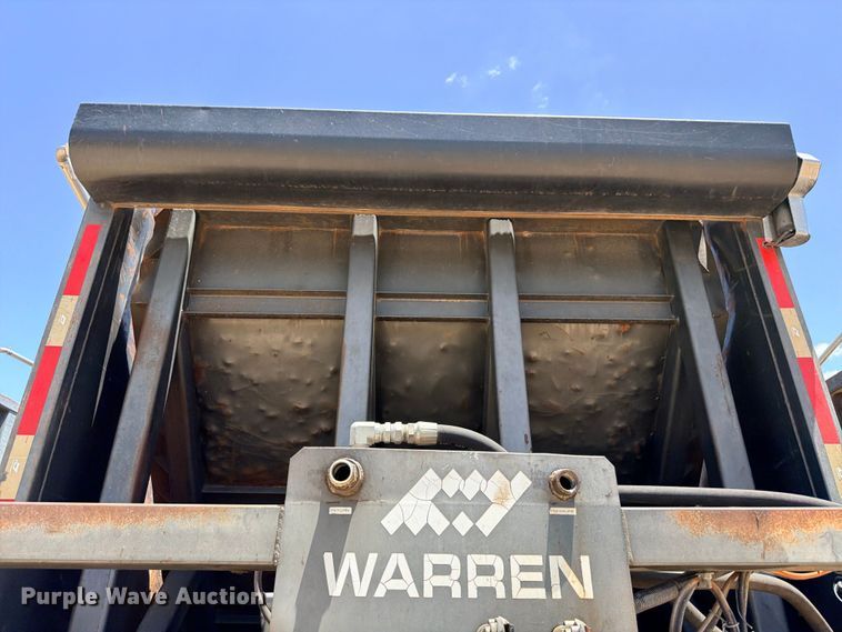 image for item ED5393 2011 Warren WHDT3996-2-SS-P ejector trailer
