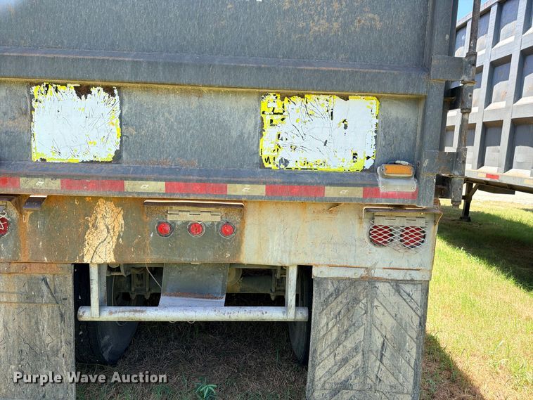 image for item ED5393 2011 Warren WHDT3996-2-SS-P ejector trailer