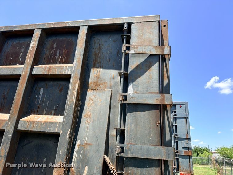 image for item ED5393 2011 Warren WHDT3996-2-SS-P ejector trailer