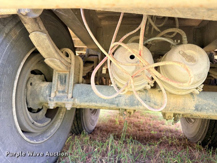 image for item ED5393 2011 Warren WHDT3996-2-SS-P ejector trailer