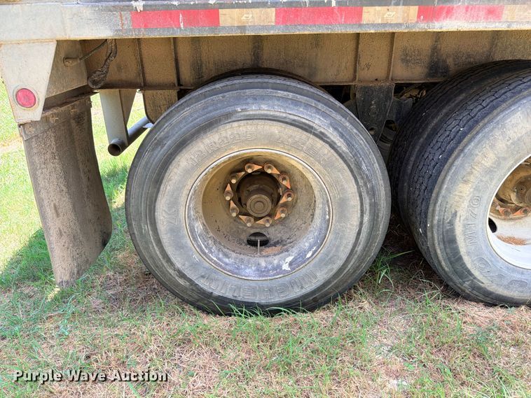 image for item ED5393 2011 Warren WHDT3996-2-SS-P ejector trailer