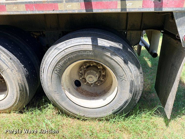 image for item ED5393 2011 Warren WHDT3996-2-SS-P ejector trailer