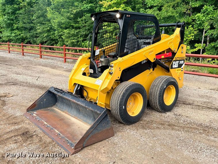 2019 Caterpillar 242D skid steer loader