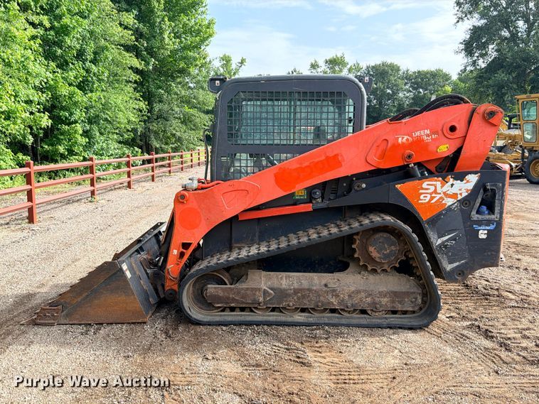 image for item ED5404 2020 Kubota SVL97-2 tracked skid steer loader