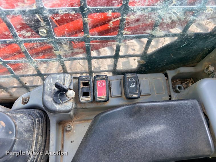 image for item ED5404 2020 Kubota SVL97-2 tracked skid steer loader