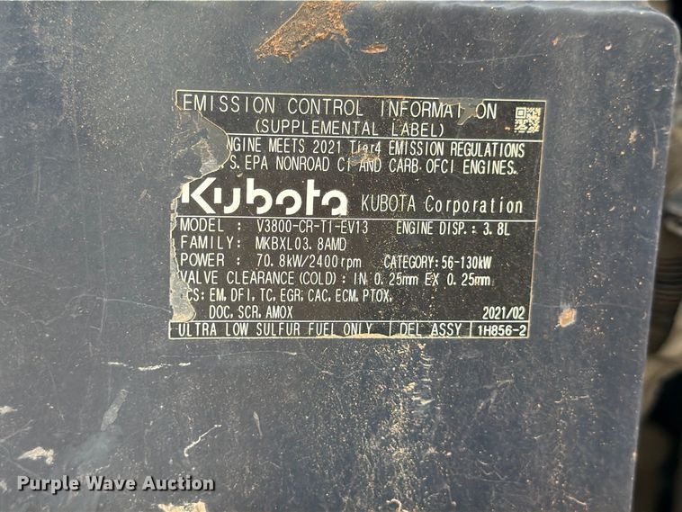 image for item ED5404 2020 Kubota SVL97-2 tracked skid steer loader