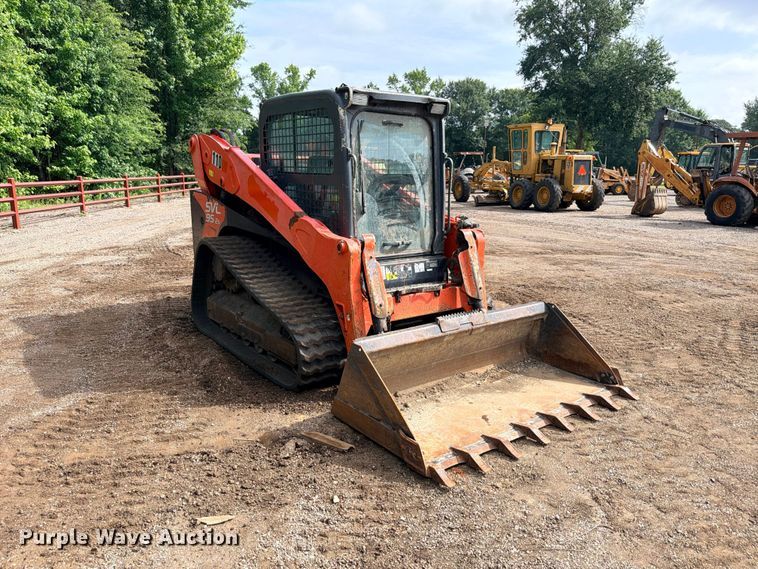 image for item ED5405 2020 Kubota SVL95-2S tracked skid steer loader
