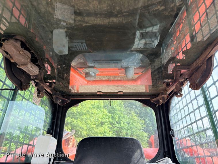 image for item ED5405 2020 Kubota SVL95-2S tracked skid steer loader