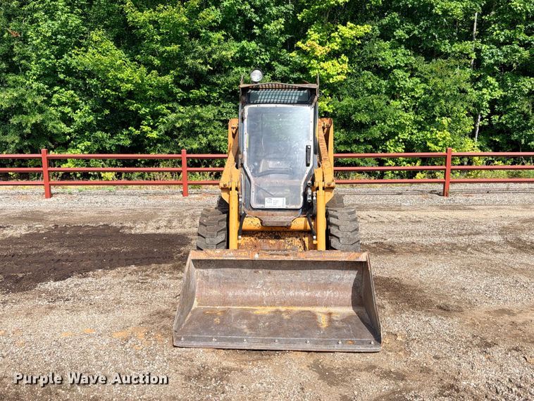 image for item ED5406 2010 Case 410 skid steer loader