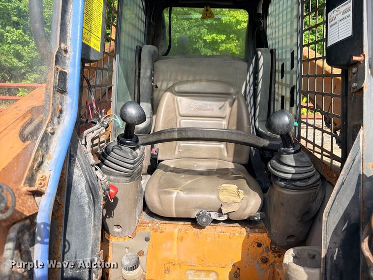 image for item ED5406 2010 Case 410 skid steer loader