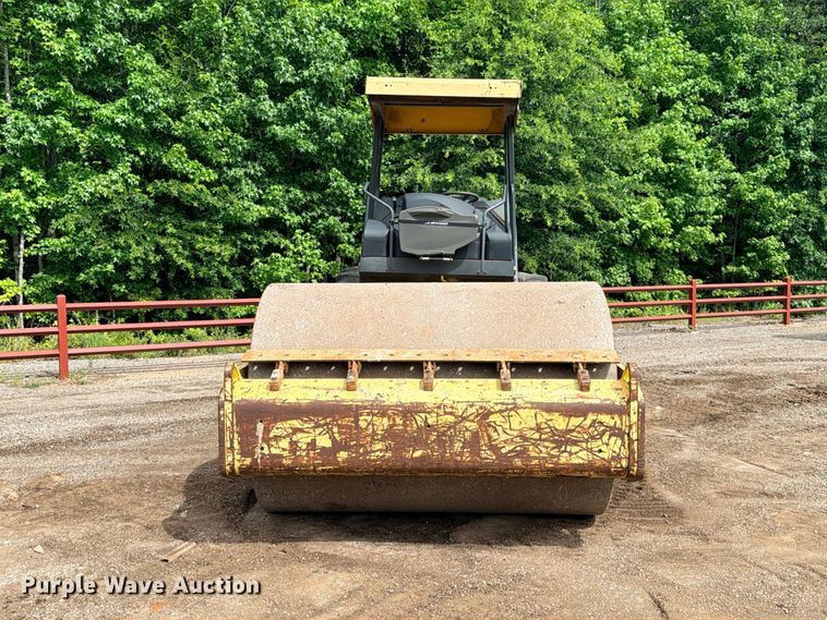 image for item ED5407 2012 Bomag BW211D-40 single drum vibratory roller