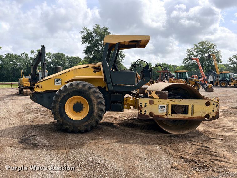 image for item ED5407 2012 Bomag BW211D-40 single drum vibratory roller