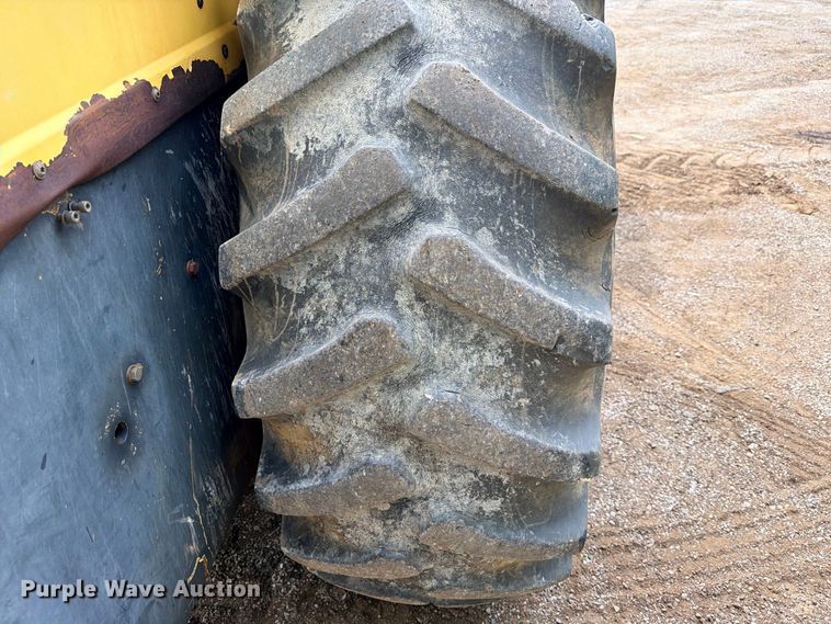 image for item ED5407 2012 Bomag BW211D-40 single drum vibratory roller