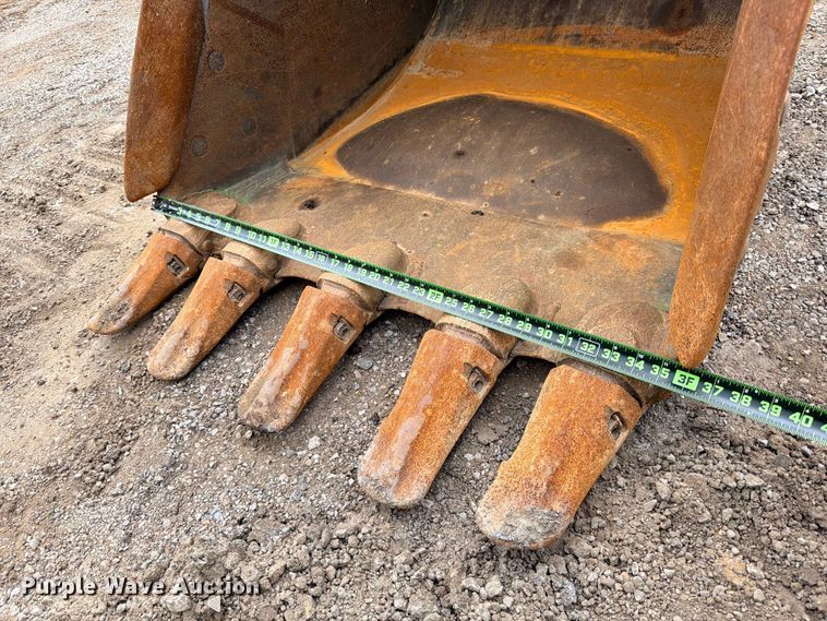 image for item ED5409 2008 John Deere 120D excavator