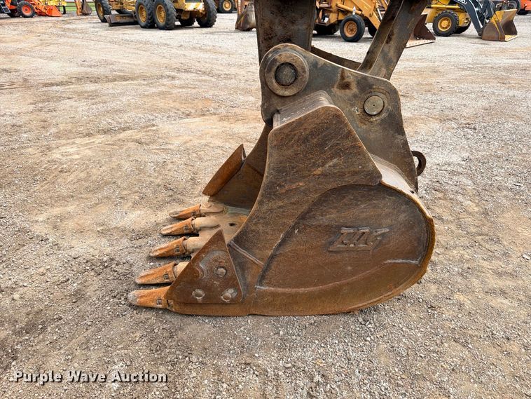 image for item ED5409 2008 John Deere 120D excavator