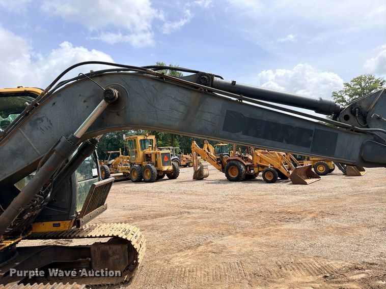 image for item ED5409 2008 John Deere 120D excavator