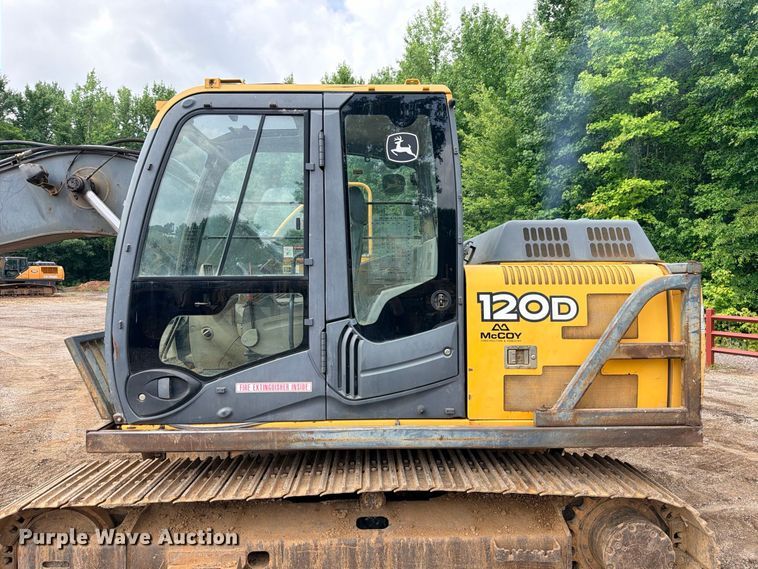 image for item ED5409 2008 John Deere 120D excavator