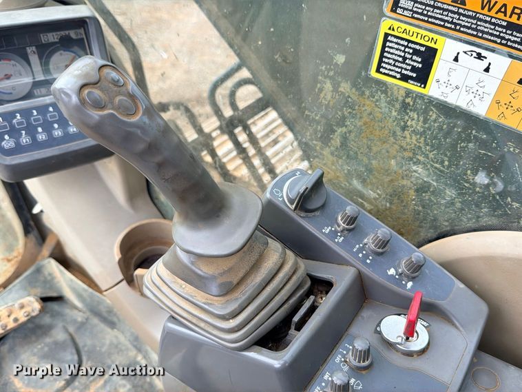 image for item ED5409 2008 John Deere 120D excavator