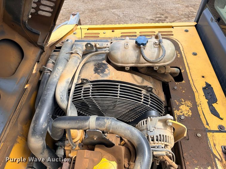 image for item ED5409 2008 John Deere 120D excavator