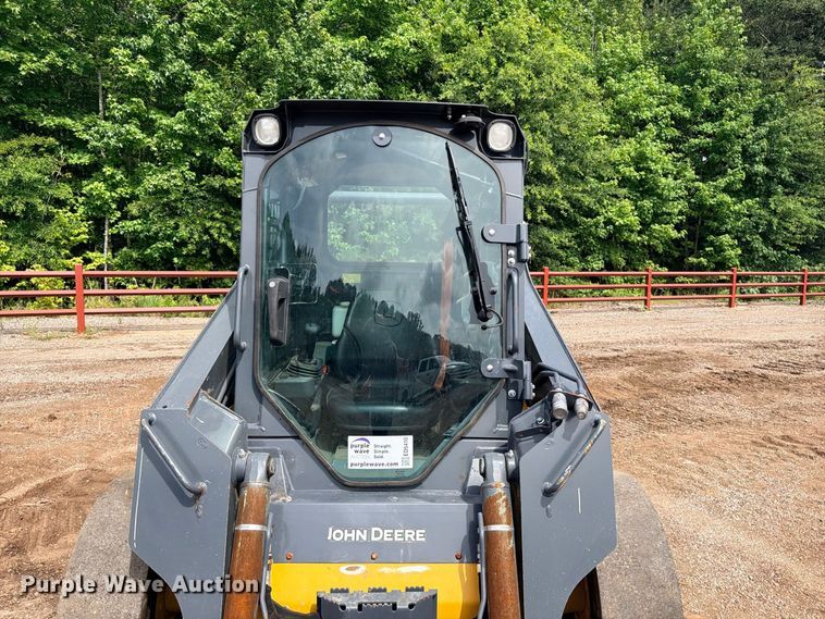 image for item ED5410 2018 John Deere 318G skid steer loader