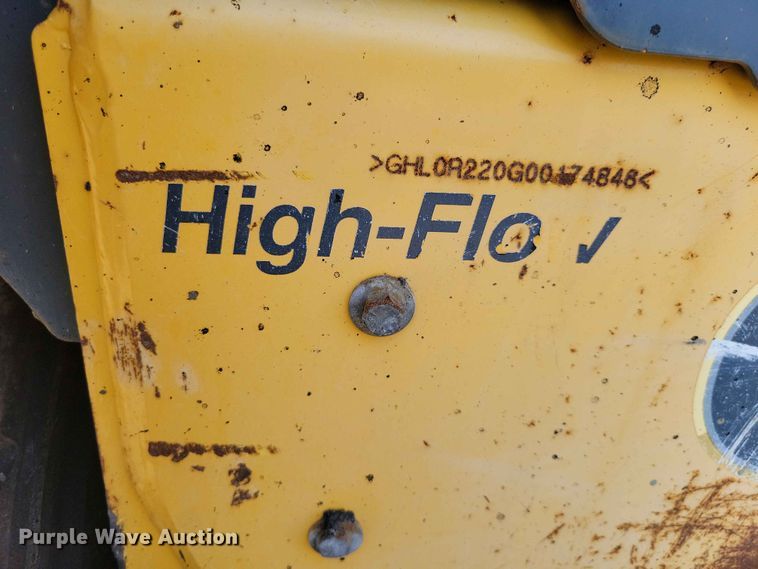 image for item EE1100 2016 Gehl R220 skid steer loader