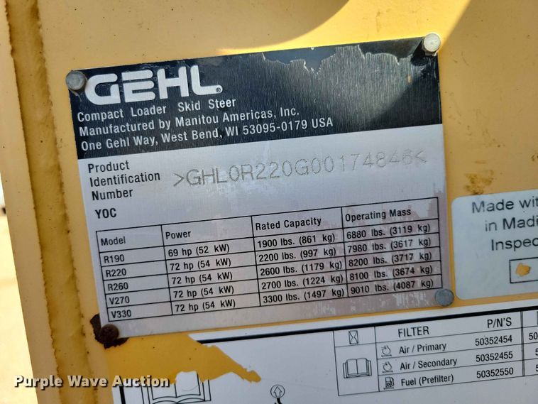 image for item EE1100 2016 Gehl R220 skid steer loader