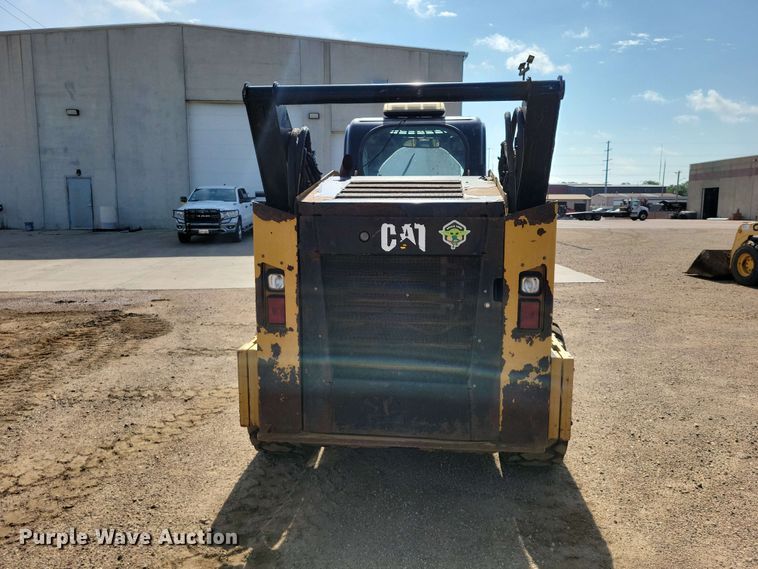 image for item EE1105 2014 Caterpillar 272D skid steer loader