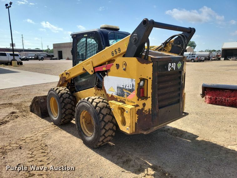 image for item EE1105 2014 Caterpillar 272D skid steer loader