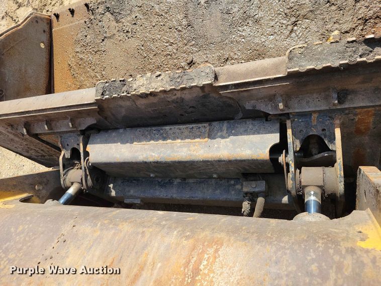 image for item EE1105 2014 Caterpillar 272D skid steer loader