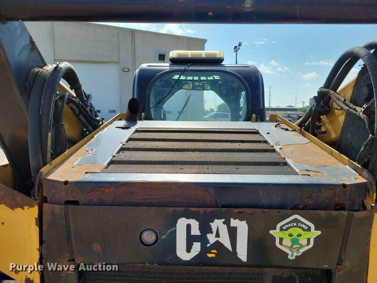image for item EE1105 2014 Caterpillar 272D skid steer loader