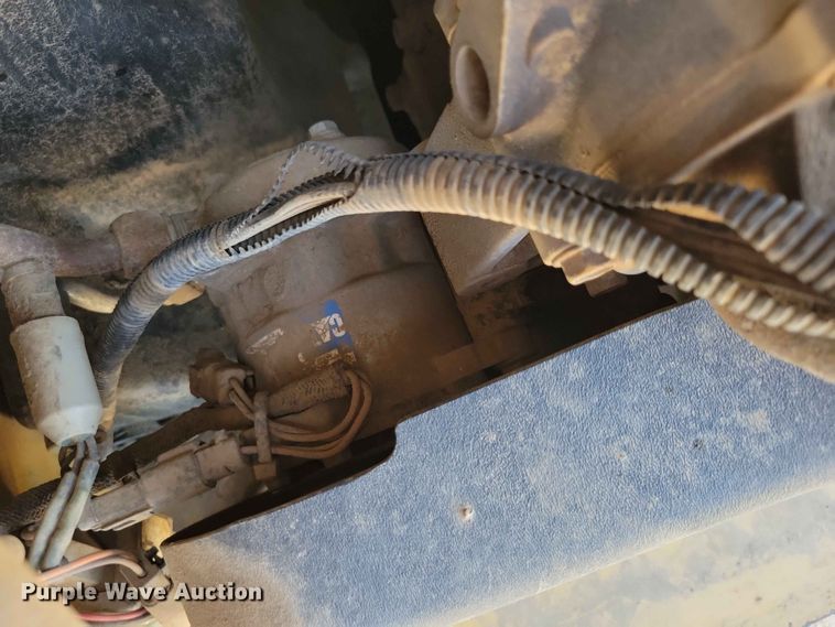 image for item EE1105 2014 Caterpillar 272D skid steer loader