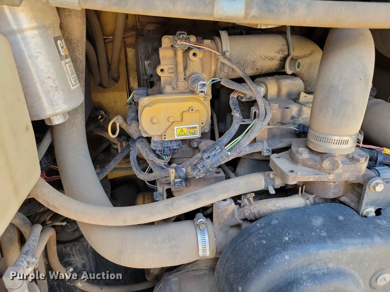 image for item EE1105 2014 Caterpillar 272D skid steer loader