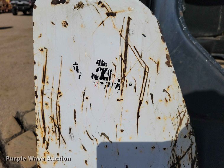 image for item EE1106 2020 Bobcat S770 skid steer loader