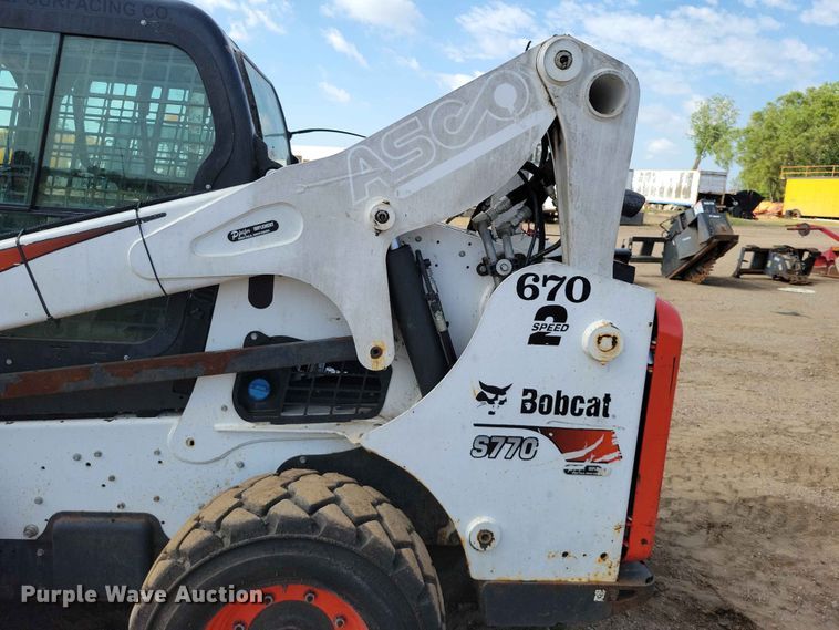 image for item EE1106 2020 Bobcat S770 skid steer loader