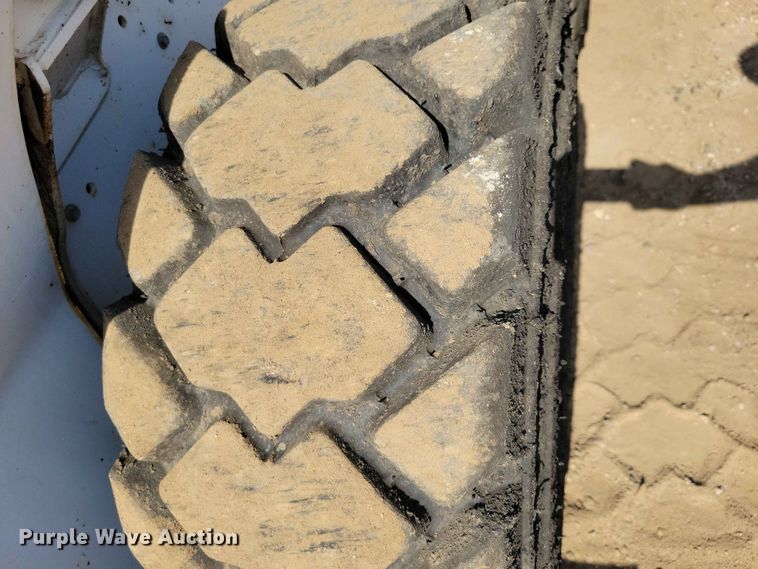 image for item EE1106 2020 Bobcat S770 skid steer loader