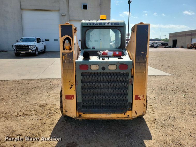 image for item EE1107 2007 Mustang 2076 skid steer loader